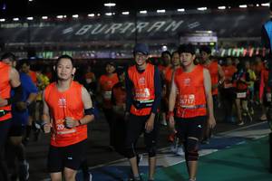 BIB: 20182, 26717
                            <button type="button" onclick="openModal(11482240)" class="btn btn-primary btn-sm float-right btn-popup" data-toggle="modal" data-target=".modal-high-quality">
                        <i class="fas fa-shopping-cart"></i> Add to Cart
                    </button>
                                            <button type="button" onclick="isThisMe(11482240, true)" class="btn btn-success btn-sm float-right btn-popup btn-isme hidden" data-toggle="tooltip" data-placement="bottom" title="นี่คือรูปของคุณใช่ไหม คลิกที่นี่เพื่อเอาเข้าอัลบั้ม">
                        <i class="fas fa-plus"></i> Add to album
                    </button>
                    <button type="button" onclick="isThisMe(11482240, false)" class="btn btn-warning btn-sm float-right btn-popup btn-isnotme hidden">
                        <i class="fas fa-ban"></i> Remove from album
                    </button>